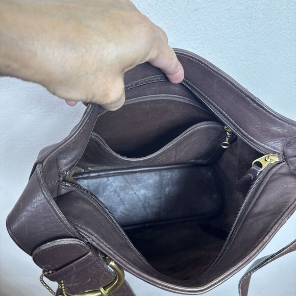(B7) Coach Vintage Large Capacity Old Shoulder Bag All Leather Brown,N# D7C-4169 - Picture 15 of 15